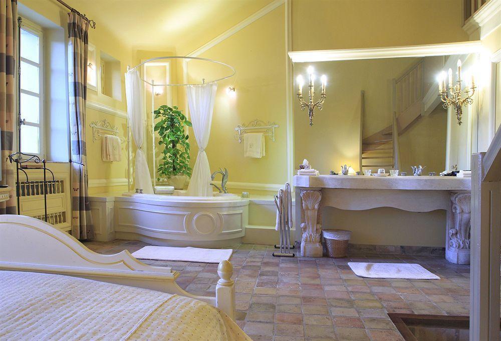 Chateau Les Crostes Hotel Лорг Екстериор снимка